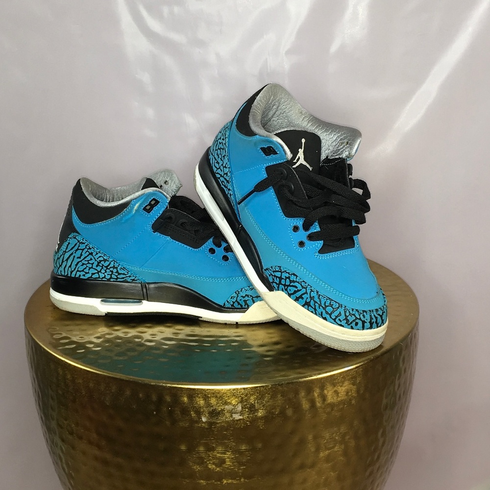 Powder Blue 3's